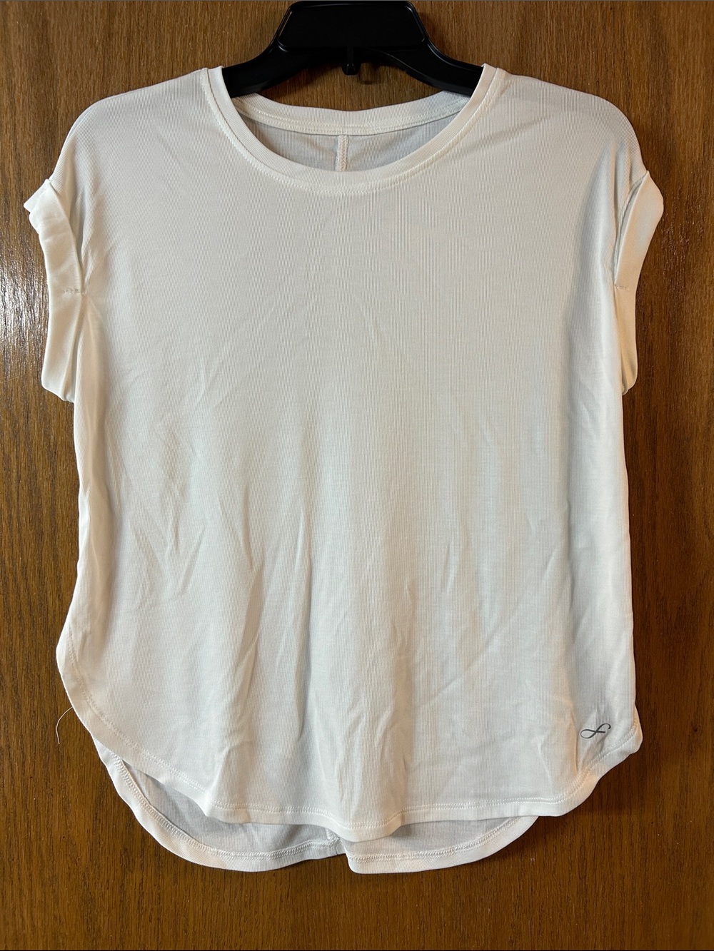 Freely Small Women's White Sleeveless Crewneck Top